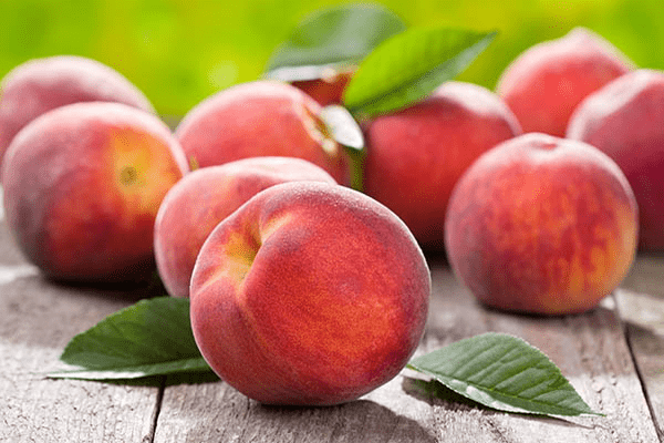 Peaches-Best foods to reduce Constipation