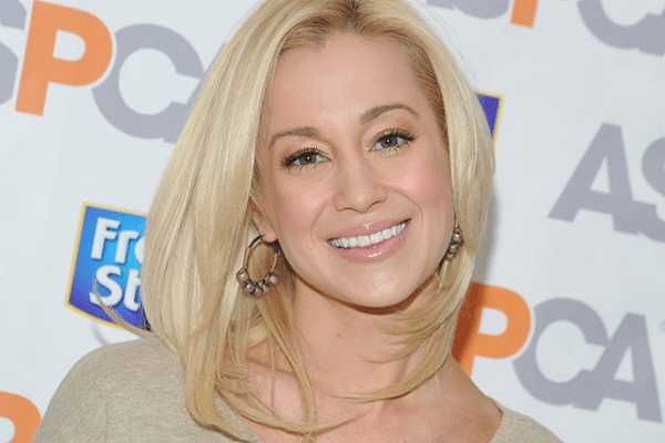 A SNEAK PEEK INTO THE TROUBLED DOMESTIC LIFE OF KELLIE PICKLER