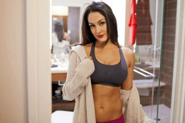 nikki-bella