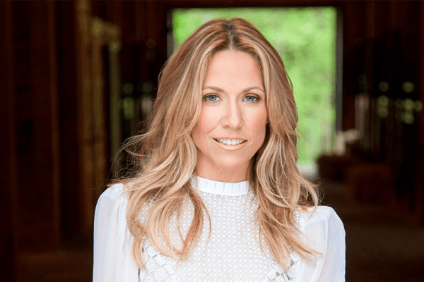 Sheryl Crow Songs, Early Life, Career, Solo Album, Awards, Relationship, Health Issues, Philanthropy and Net Worth