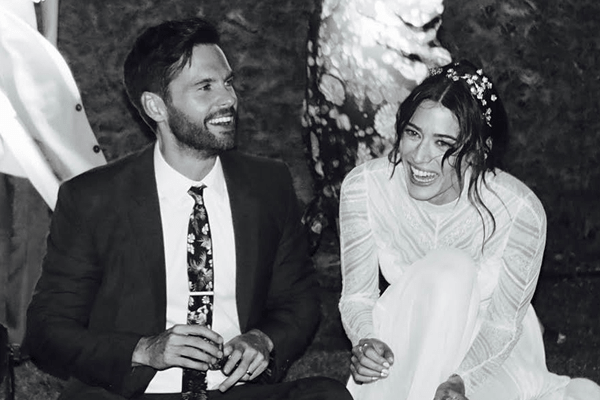 Lizzy Kaplan and Tom Riley married