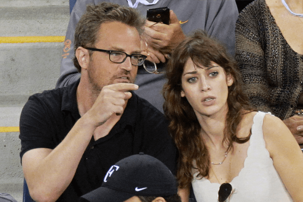 Matthew Perry and Lizzy Caplan