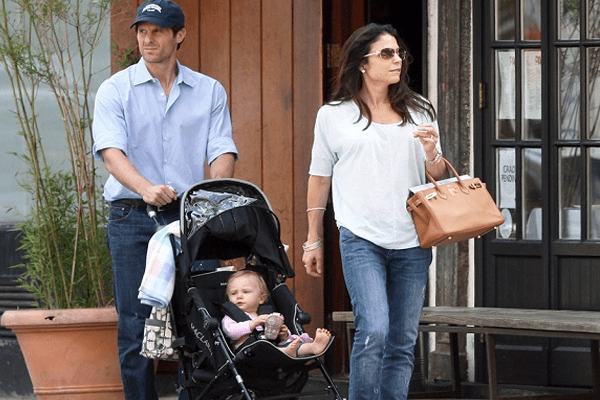 Bethenny Frankel and Jason Hoppy with their daughter Bryn 