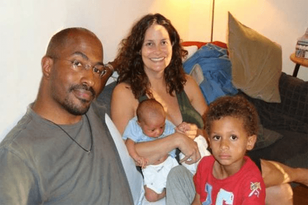 Jana Carter's husband Van and two children