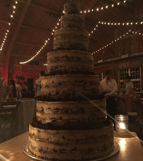 `biggest wedding cake