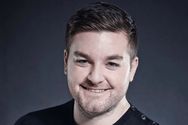 Alex Brooker Net Worth 2018 | Earning Fortune from “The Last Leg” and Charity