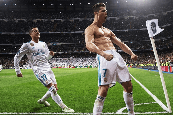 Ronaldo Celebrates after scoring winning goal