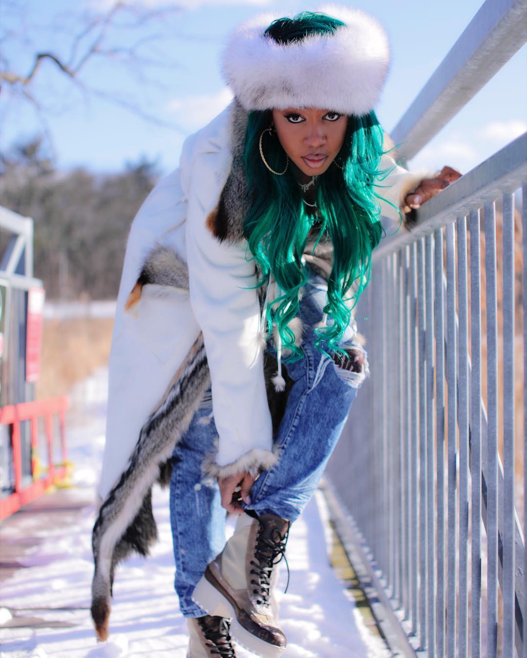 Remy Ma green hair