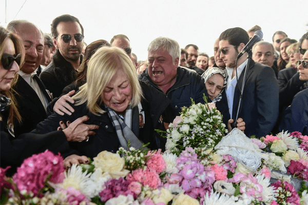 Father and aunt of Mina Basaran funeral