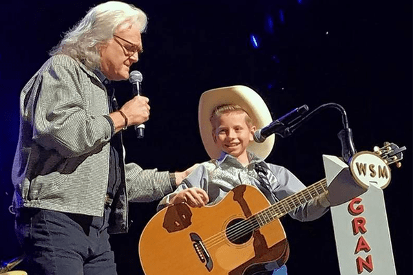 Yodeling Kid Mason Ramsey