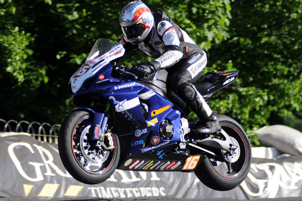 Braddan Rider Dan Kneen 