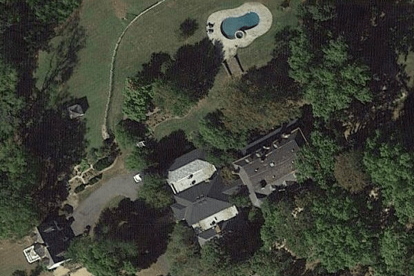 Howie Long & wife Diane's house in Virginia