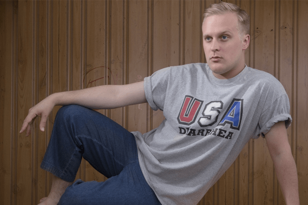 John Early is Gay. No Girlfriend for sure but Boyfriend or Affair is Possible