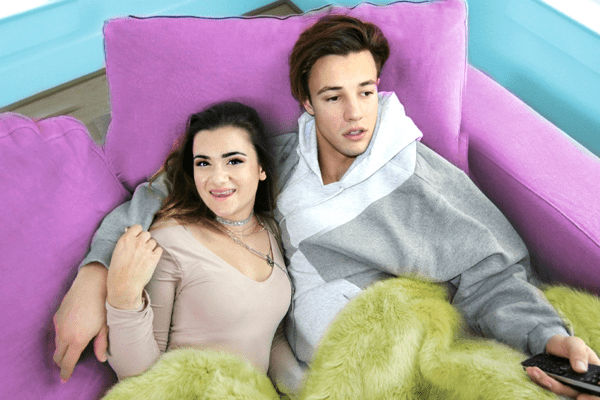 CloeCouture and her alleged boyfriend cAMERON dALLAS