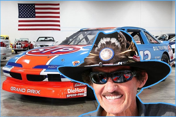 Which Cars Do NASCAR’s Richard Petty Auctioned Along With His Trophy?