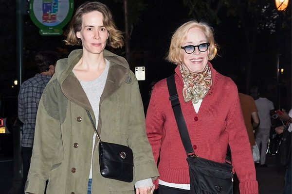 Holland Taylor Sarah Paulson in a relatioship