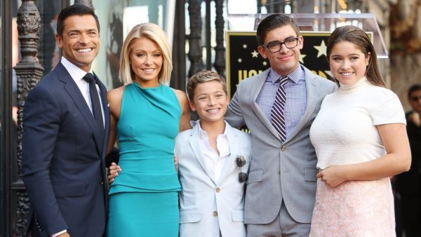 Kelly Ripa Mark Consuelos three Kids 