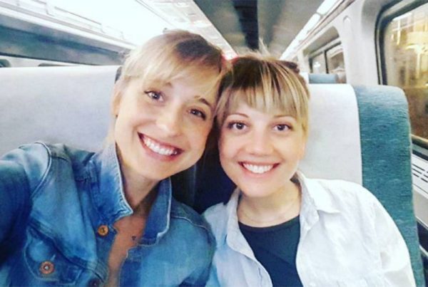 Nicki Clyne's marriage with Allison Mack