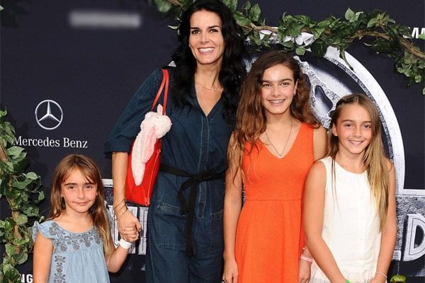 Angie Harmon Adorable Daughters