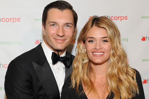 Daphne Oz and Husband John Jovanovich Happy With Three Children and Family