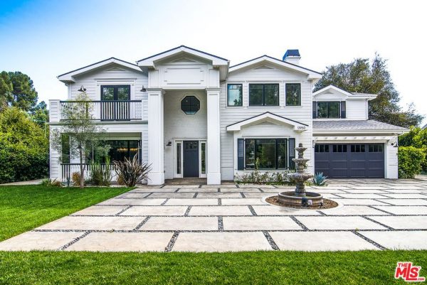 Jenna Marbles' bought a house in Sherman Oaks in $2,850,000