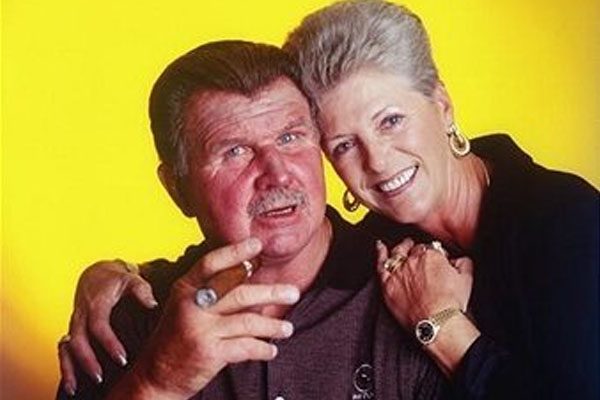Mike Ditka with wife Diana Trantham