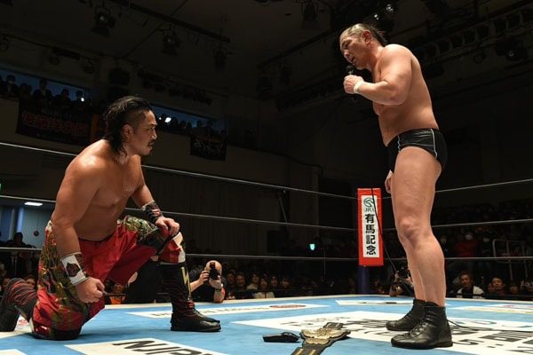 Minoru and Goto in ring