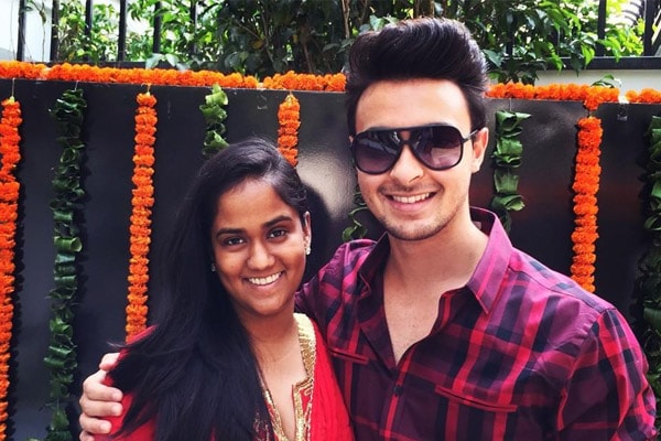 Arpita Khan Facts – Relationship With Husband and Wedding Details