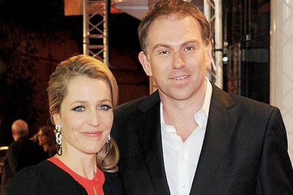 Meet Julian Ozanne – Everything You Need to Know About Gillian Anderson's  Husband