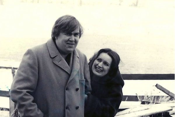 Rosemary Hobor and John Candy