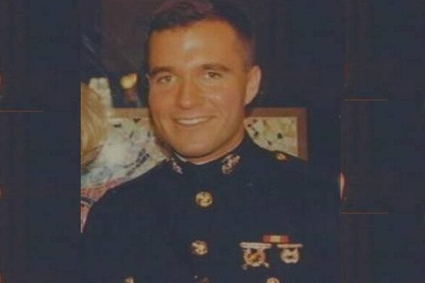 Greg Kelly is former marine pilot.