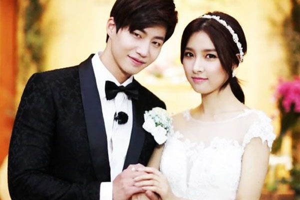 Kim So-eun and Song Jae Rim