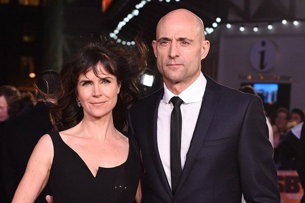 Mark Strong and wife Liza marshall 