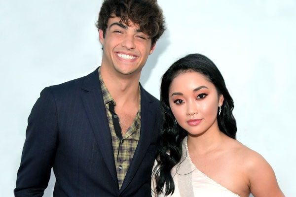 Noah Centineo and rumored girlfriend Lana Condor look adorable together.