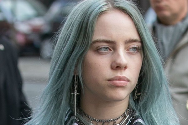 Multi Millionaire Billie Eilish Net Worth – Income From Songs and Merchandise