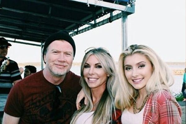Dave Mustaine and Pamela Casselberry Anne with daughter