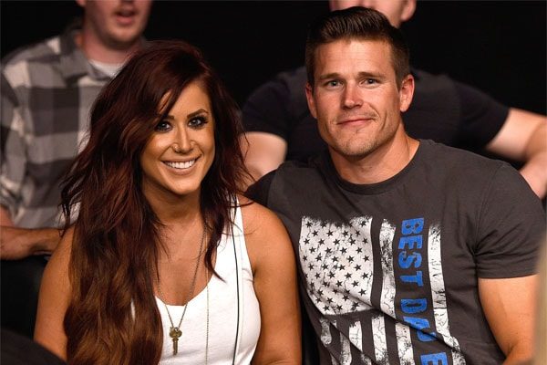  Chelsea Houska's husband 