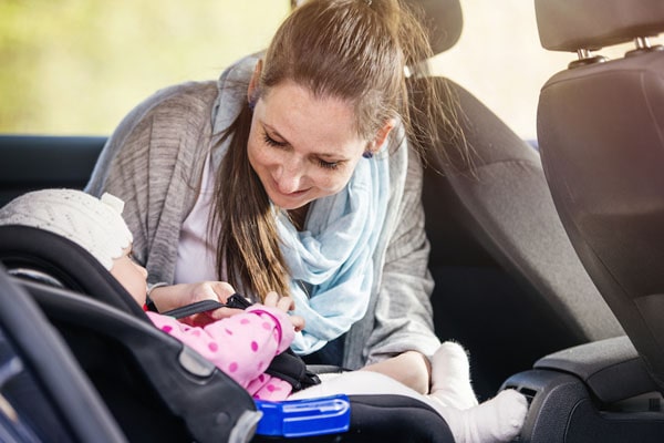 Single Motherhood Facts: Especially When It Comes To Car Insurance