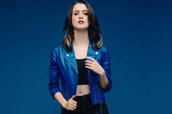 Laura Marano Net Worth – Earnings and Incomes From Her Career