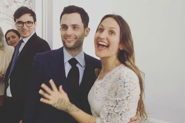 Domino Kirke and Husband Penn Badgley