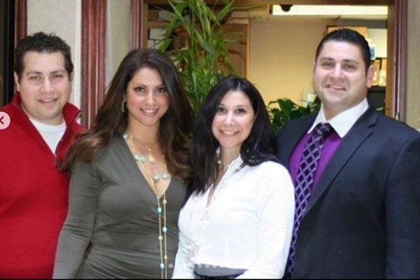 Jennifer Aydin with her siblings
