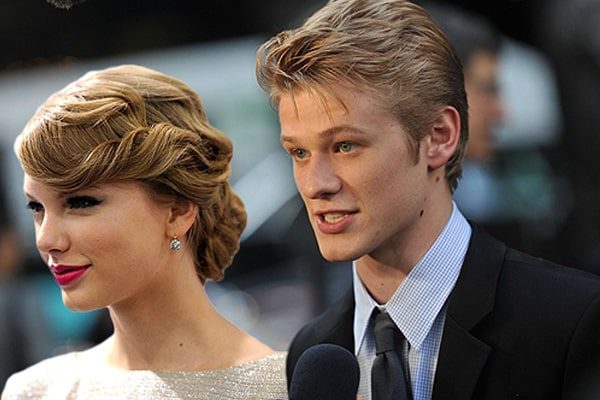 Lucas Till and Taylor Swift 's relationship