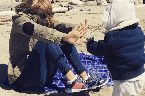 “Family First”! Luisana Lopilato shares adorable picture with son at Beach!