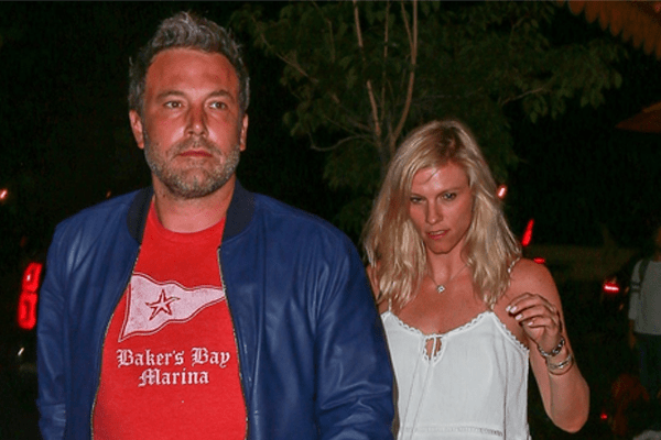 Ben Affleck and his new girlfriend Lindsay Shookus spend some quality time in the Big Apple