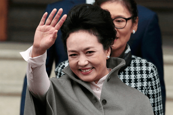 Peng Liyuan Singing, Background, Personal Life, Politics, Membership, Honors, Controversy and Net Worth
