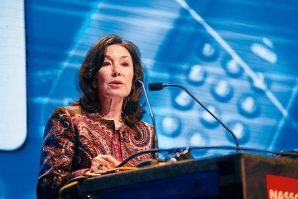 Safra Catz Net Worth, Education, Career Highlights, Awards, Salary, Personal Life and Family