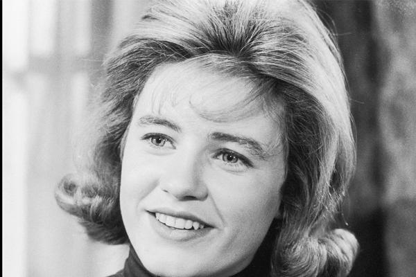 Patty Duke Movies, Early Life, Acting, Awards, Memoir, Advocacy, Personal Life, Death and Net Worth
