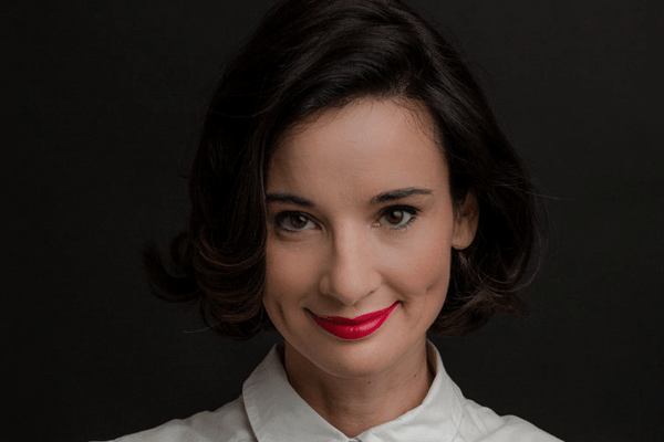 Alison Becker’s Net Worth, Actress, Comedian, Prank, Writer, and Facts