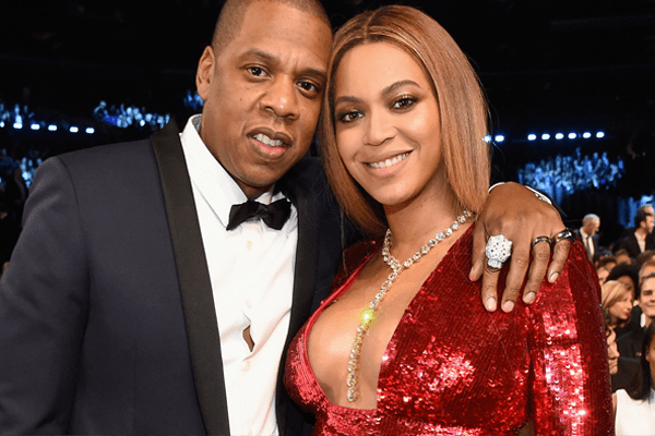 Romance in an elevator! Beyoncé and Jay-Z Celebrate His Birthday