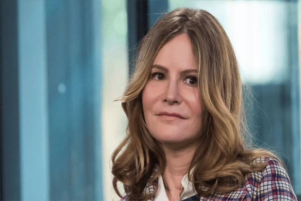 Jennifer Jason Leigh Net Worth, Height ,Husband, Kevin Spacey and Family